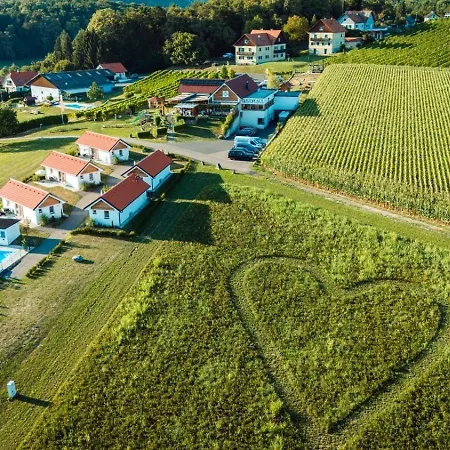 Inn Gustoplatzl Klöch